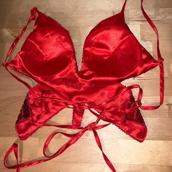 Red Sequin Butterfly Crop Top - Picture 2 of 5